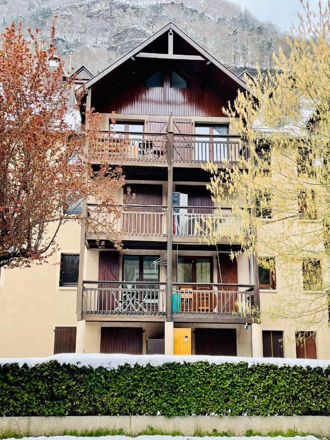 Duplex Du Pailhet, T3 Neuf, Vue Montagne, Parking, Navette Et 2 Velos A Disposition Gratuitement Bagneres-de-Luchon Exterior photo
